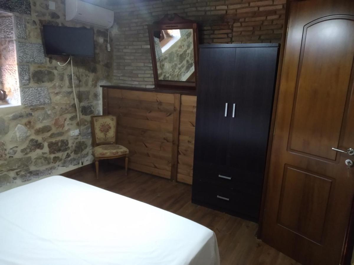 Villa panos stone tower Paliros Exterior foto