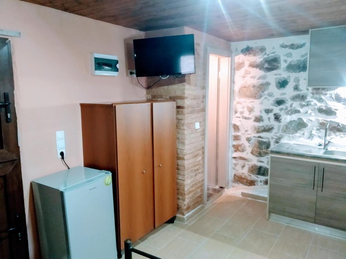 Villa panos stone tower Paliros Exterior foto